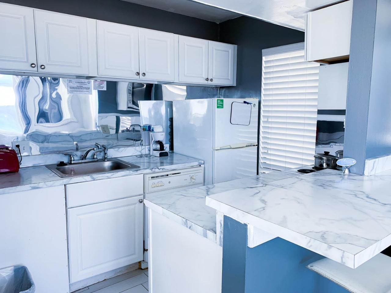 Coral Tides Resort Pompano Beach Buitenkant foto